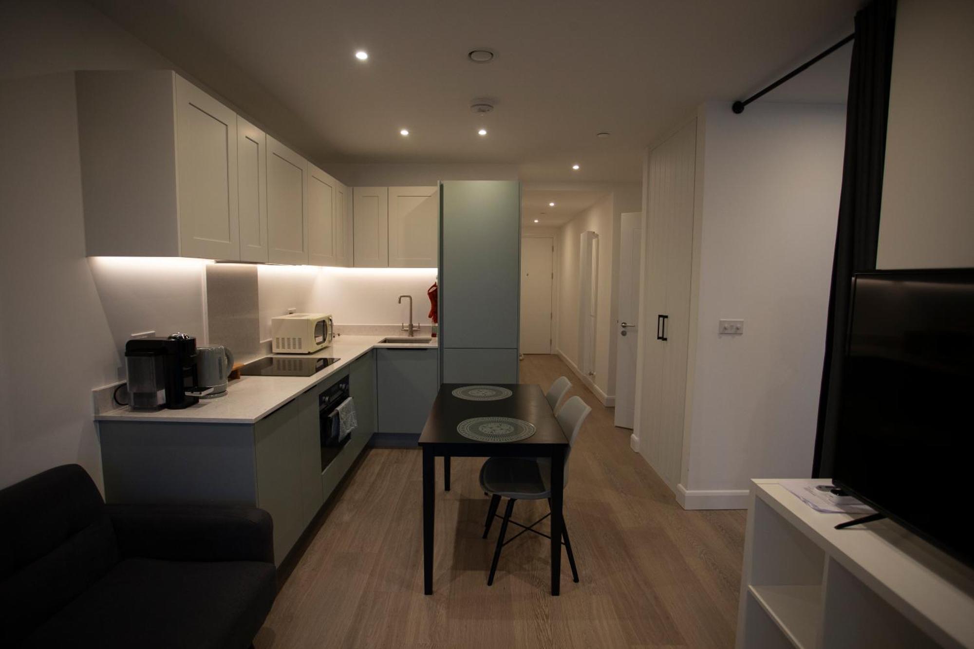 Apartament Modern Gem Near Excel & O2 Arena Balcony!