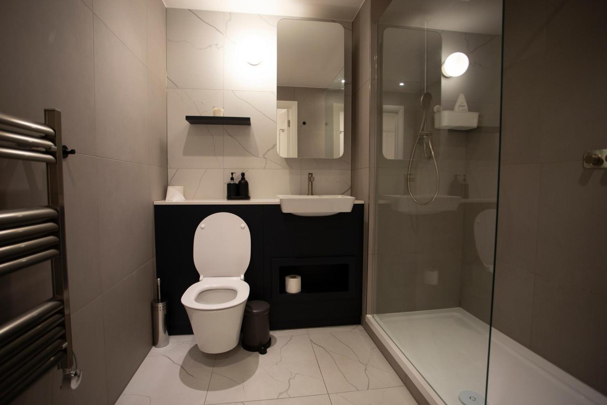 Apartament Modern Gem Near Excel & O2 Arena Balcony! *